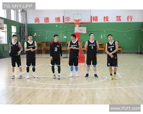 西安篮球队整体压制表现分析与未来发展方向探讨 西安篮球队整体压制表现分析与未来发展方向探讨