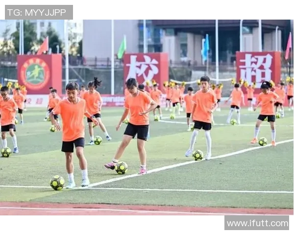 贵阳足球明星盘点他们如何在绿茵场上闪耀光芒 贵阳足球明星盘点他们如何在绿茵场上闪耀光芒