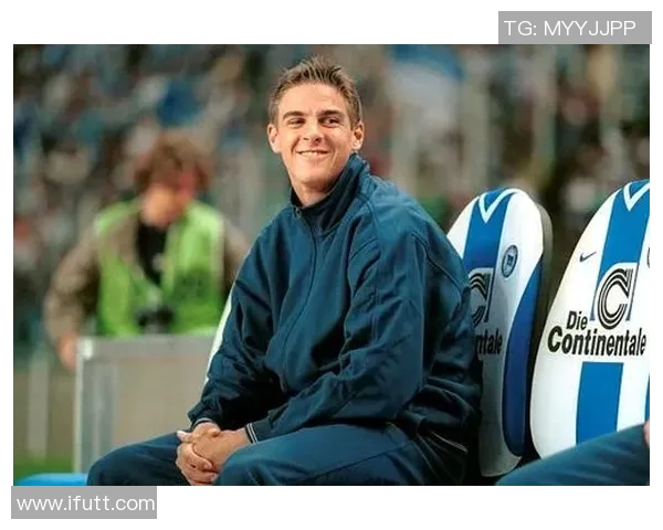 足球明星戴斯勒的辉煌历程与对足球的深刻影响分析 足球明星戴斯勒的辉煌历程与对足球的深刻影响分析